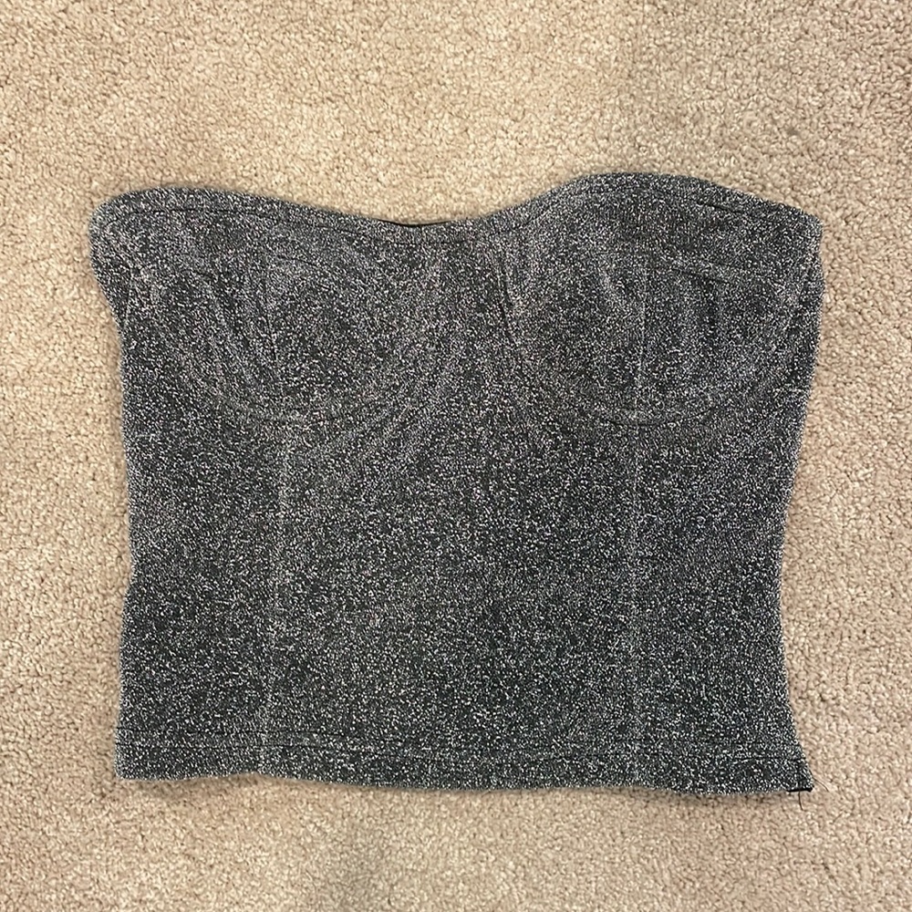 Sparkly strapless underwire top